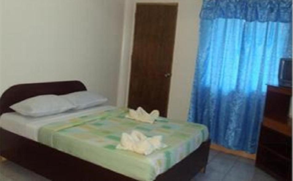Alliyah'S Beach Resort Balabag  Zimmer foto